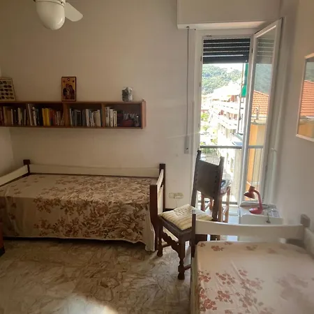 Apartment Vacanze 85mq Con Box In Centro A Riva